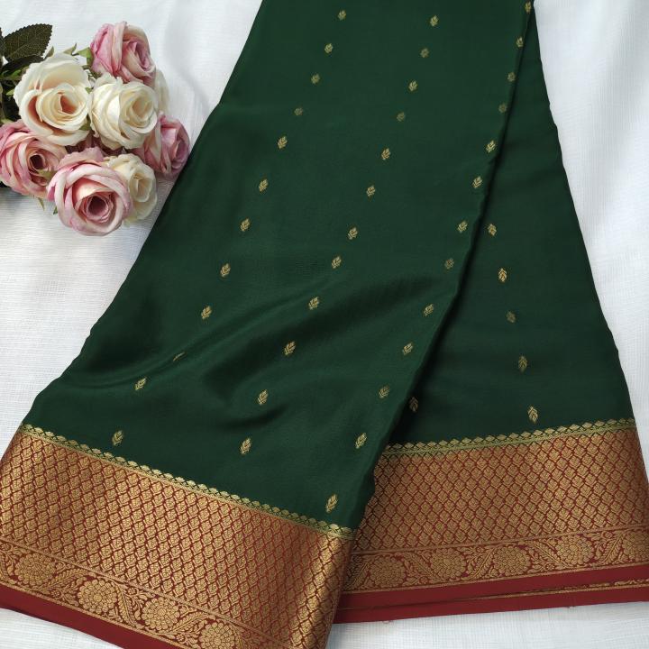 Bottle Green & Red Dual‑Tone Saree