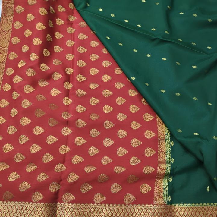 Bottle Green & Red Dual‑Tone Saree