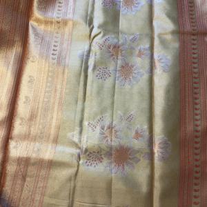 Semi Silk Saree with Geometric Prism Diamond Weave & Antique Gold Zari Border